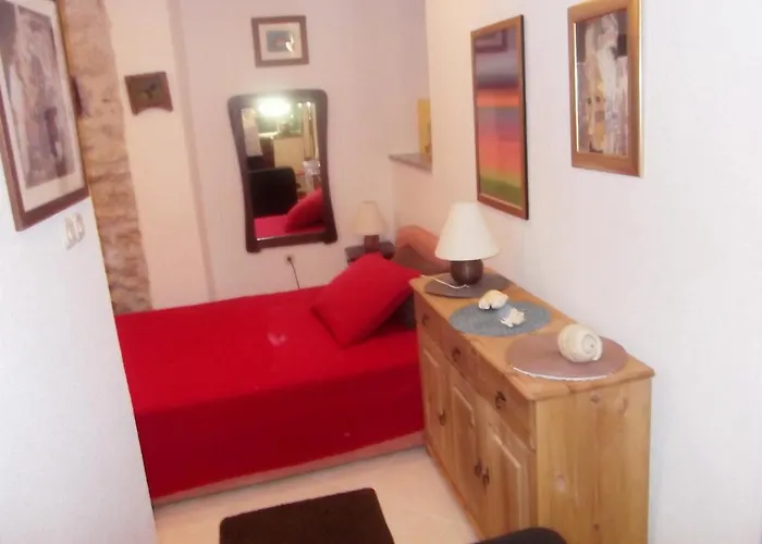 By The Sea Blace, Neretva Delta - Usce Neretve - 16068 *