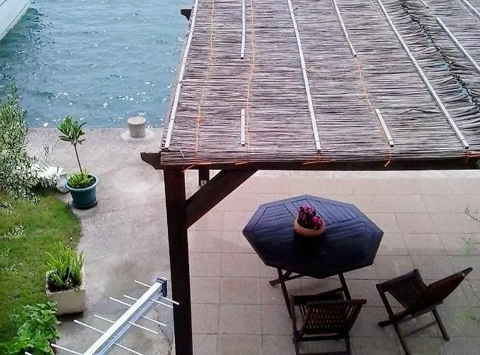 By The Sea Blace, Neretva Delta - Usce Neretve - 16068 * 布拉采